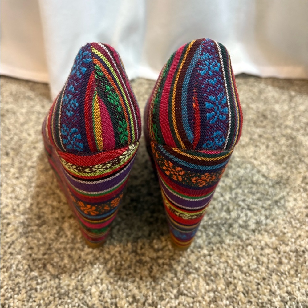 Steve Madden‎ Vintage Multi Color Aztec Platform Wedges Size 7 - Picture 5 of 7